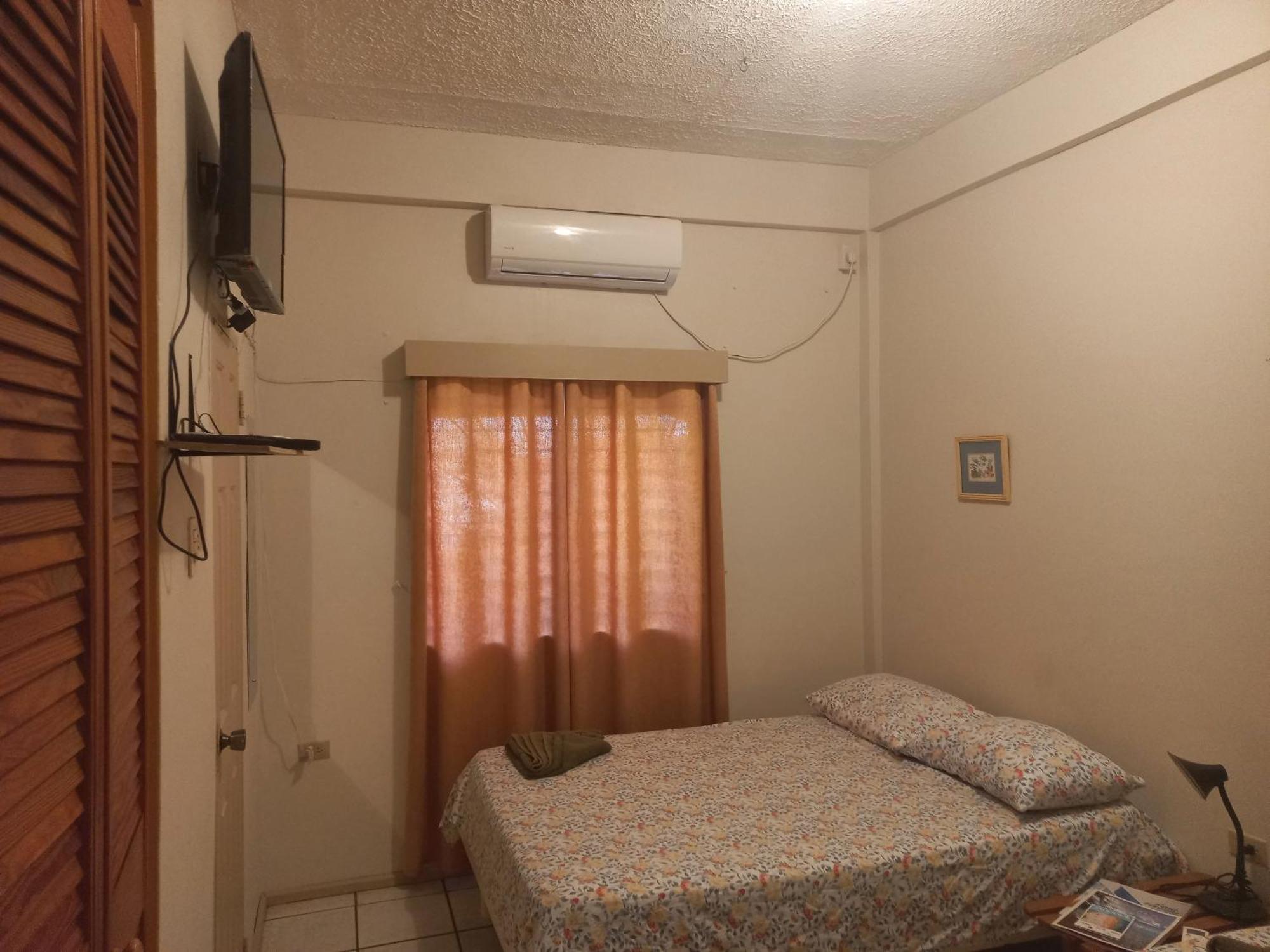 Buccoo The Seaside Garden Guesthouse מראה חיצוני תמונה