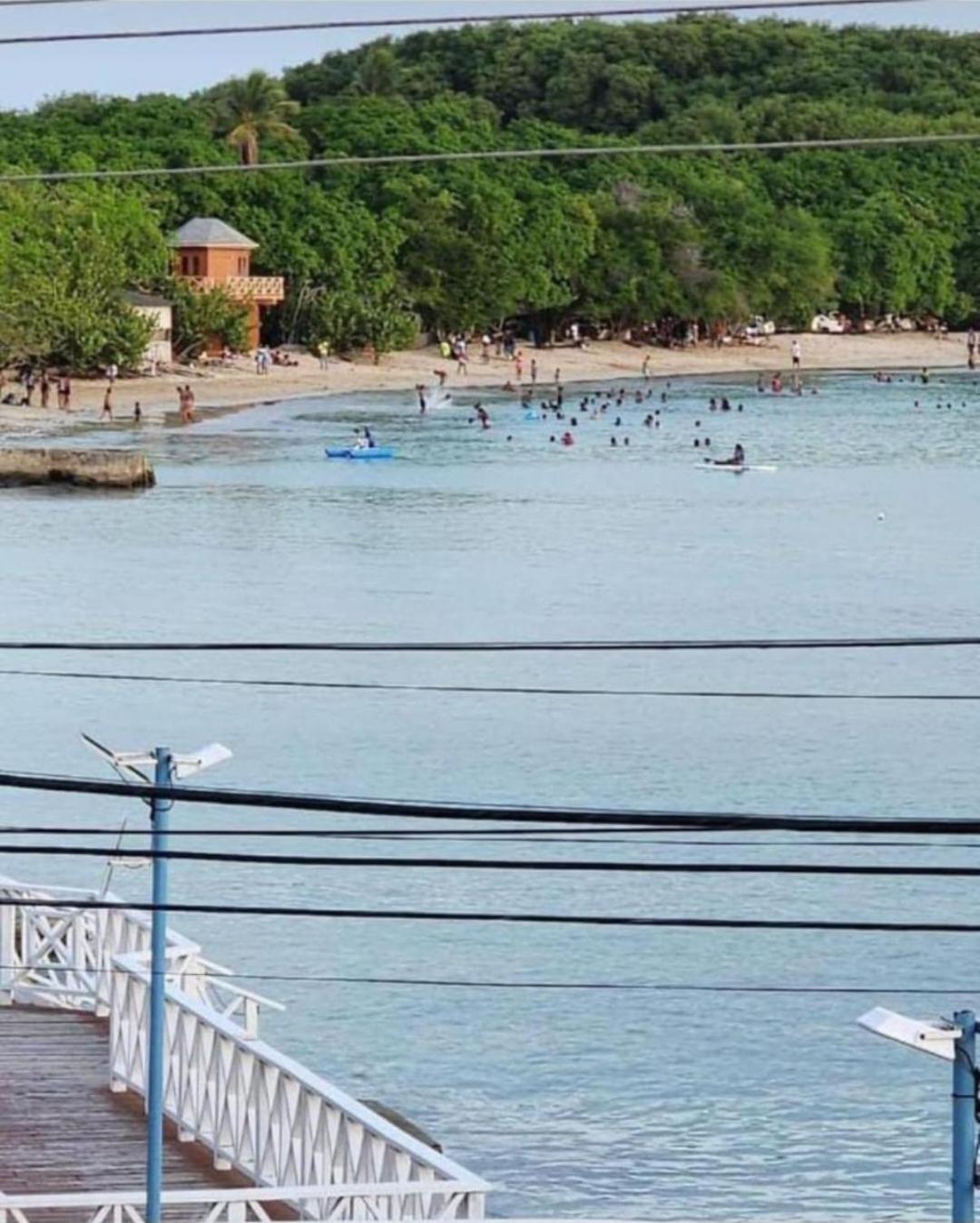 Buccoo The Seaside Garden Guesthouse מראה חיצוני תמונה